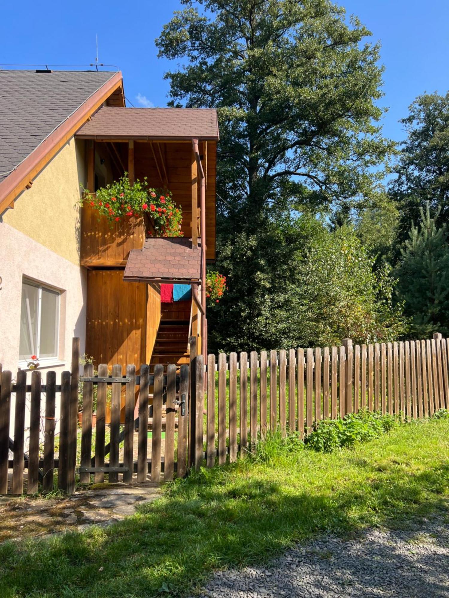 Stružná Forest Paradise מראה חיצוני תמונה